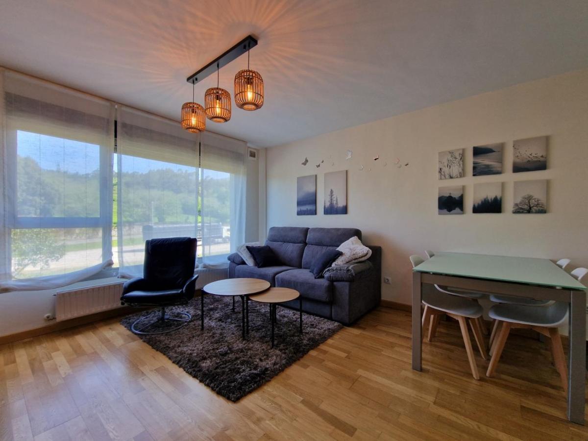 Apartamento Con Piscina Apartment Лянес Екстериор снимка